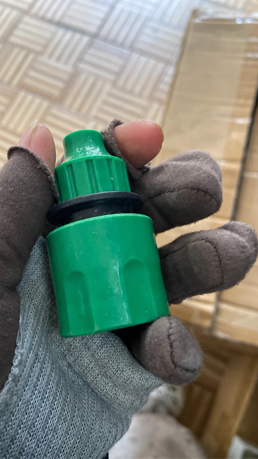 Garden hose quick connector